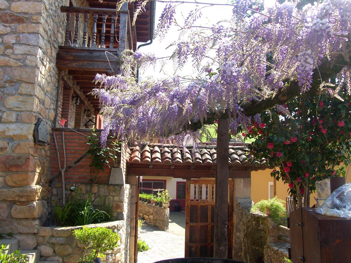Posada El Pareon Sirviella Exterior photo